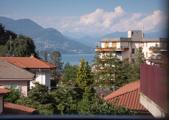 Marnhouse Stresa Lake View